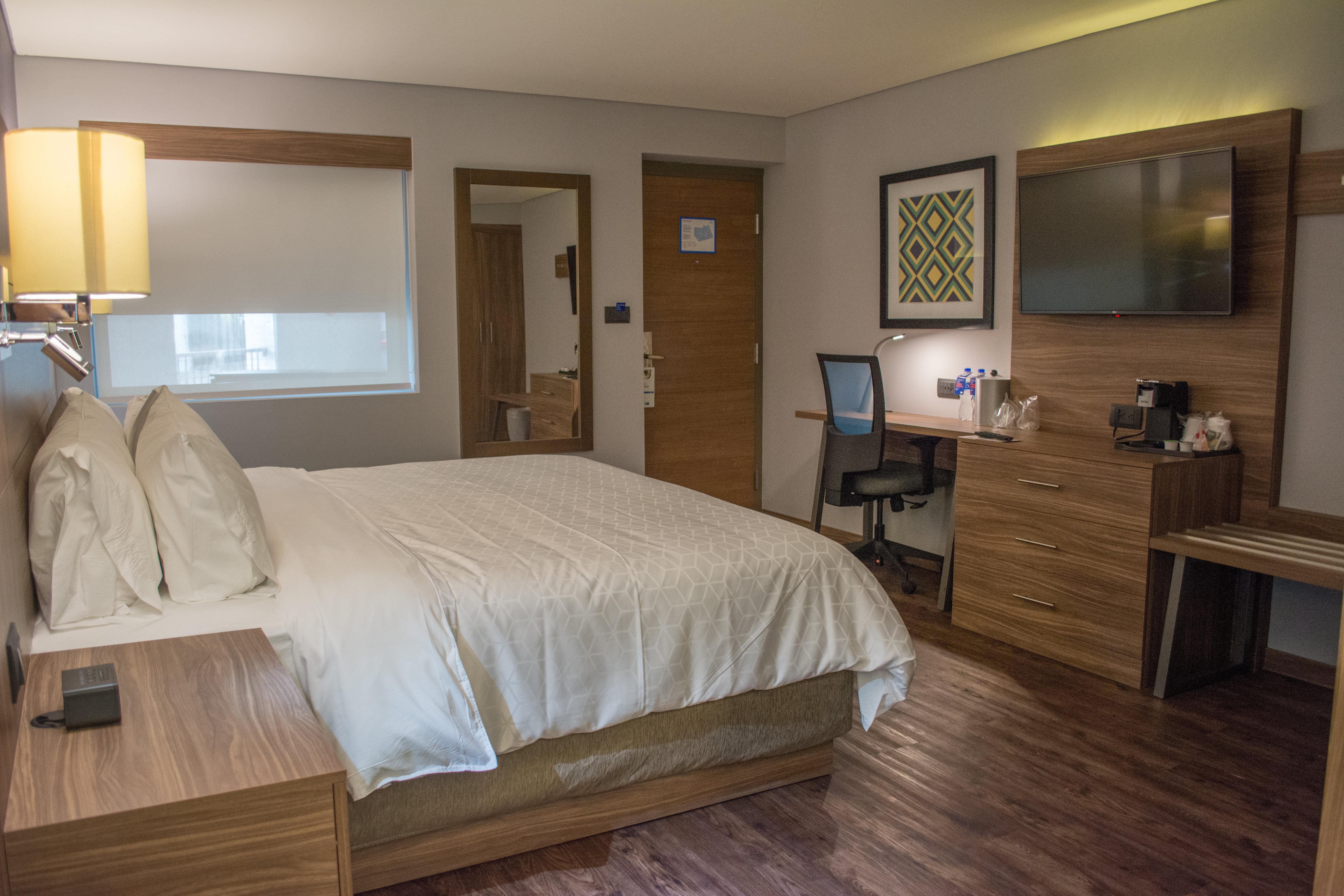 Holiday Inn Express Morelia By Ihg Bagian luar foto