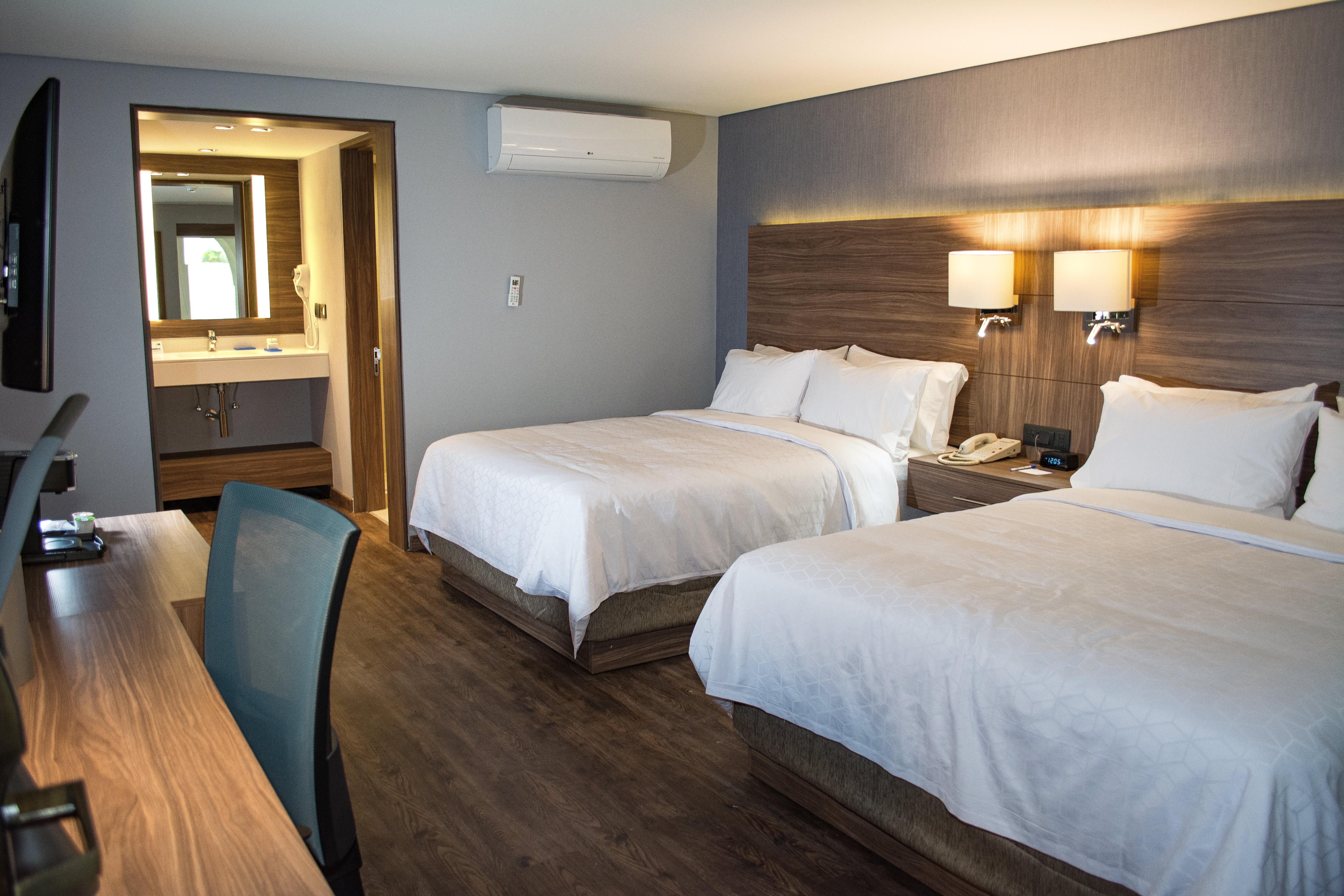 Holiday Inn Express Morelia By Ihg Bagian luar foto