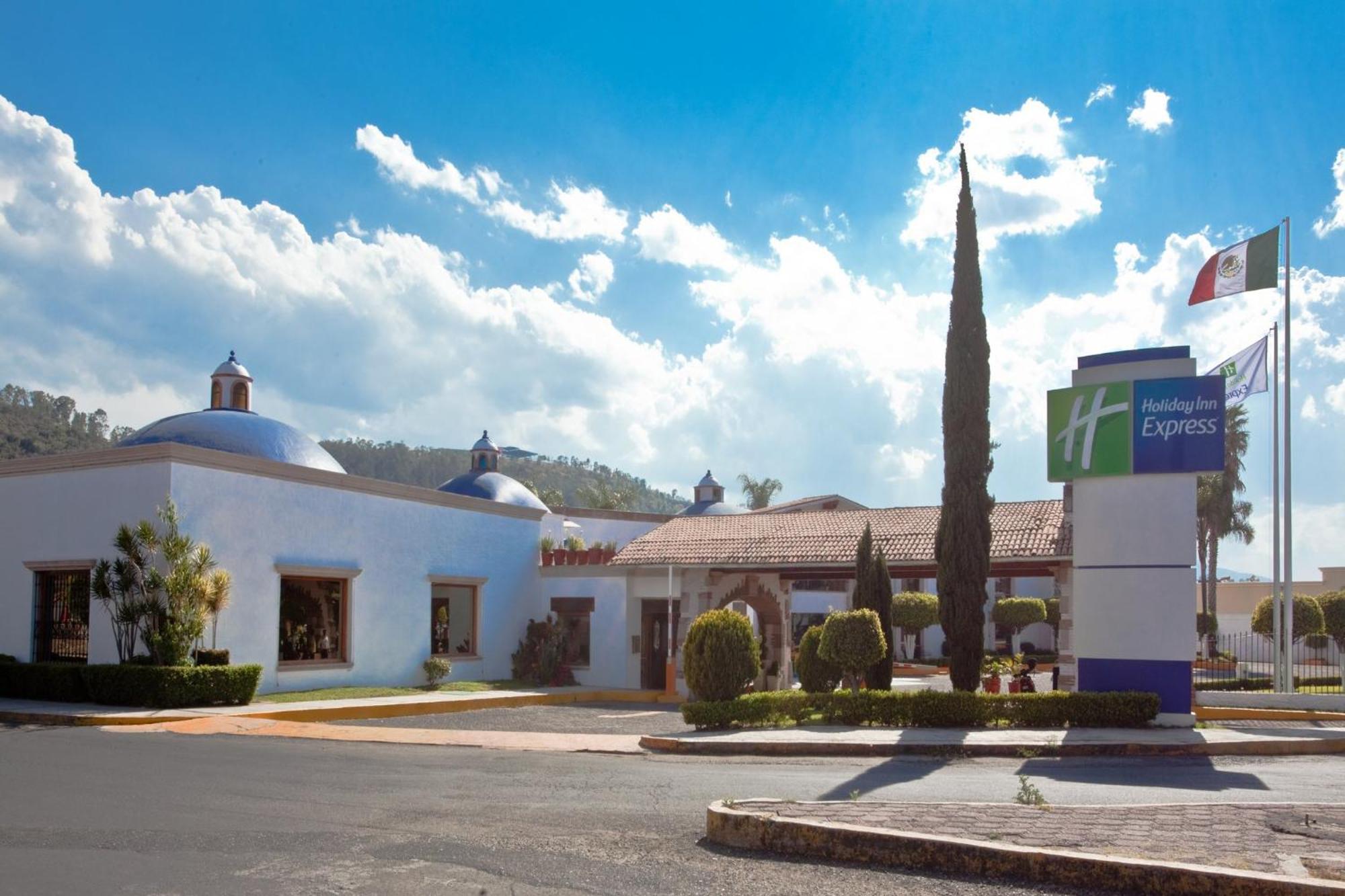 Holiday Inn Express Morelia, An Ihg Hotel Bagian luar foto