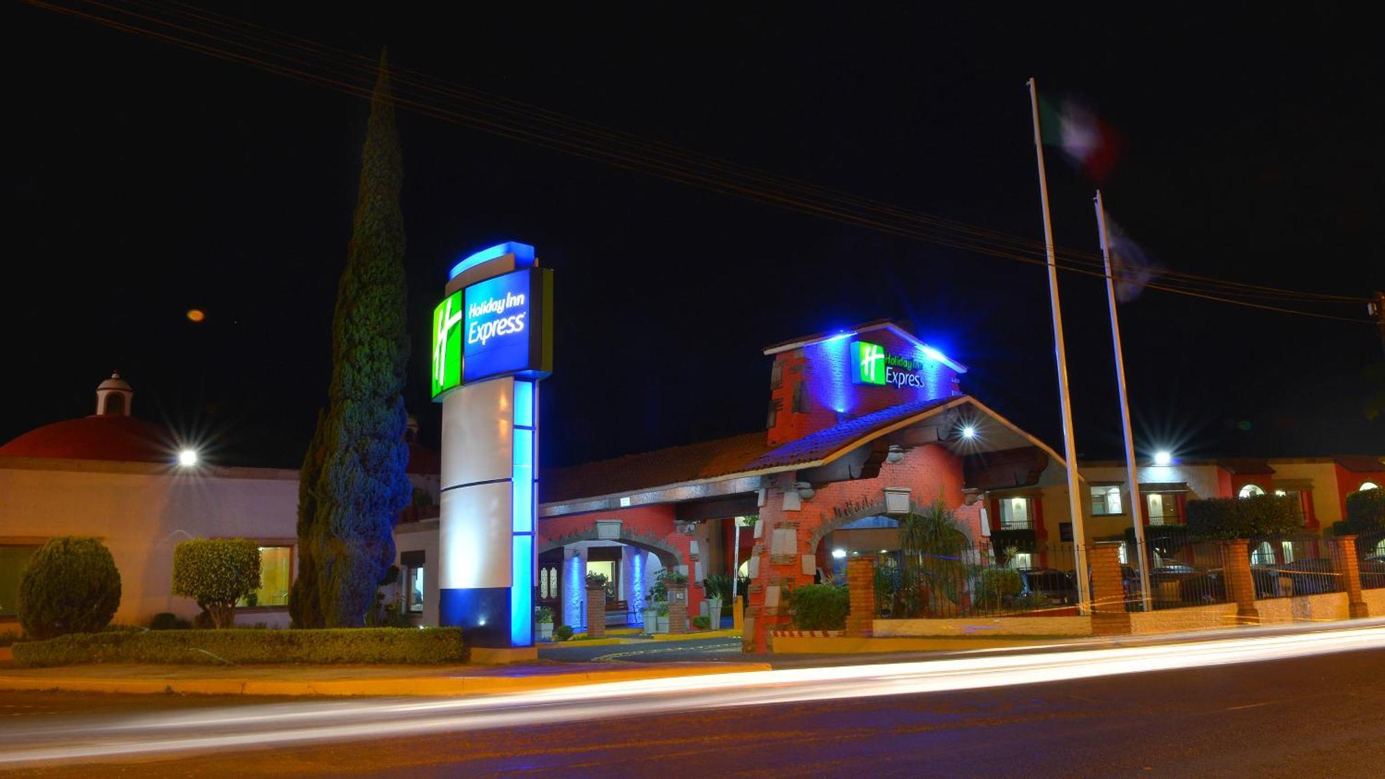 Holiday Inn Express Morelia By Ihg Bagian luar foto