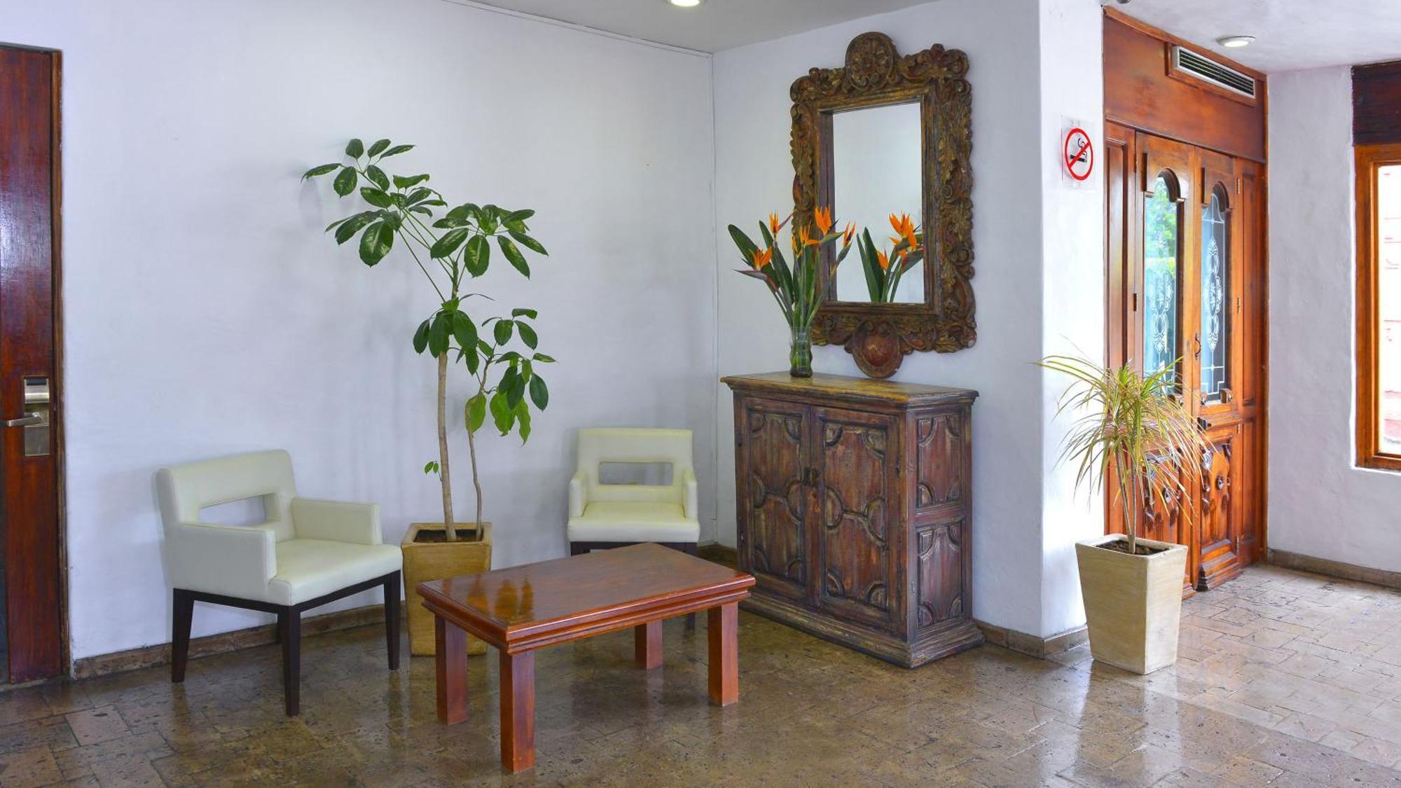 Holiday Inn Express Morelia By Ihg Bagian luar foto