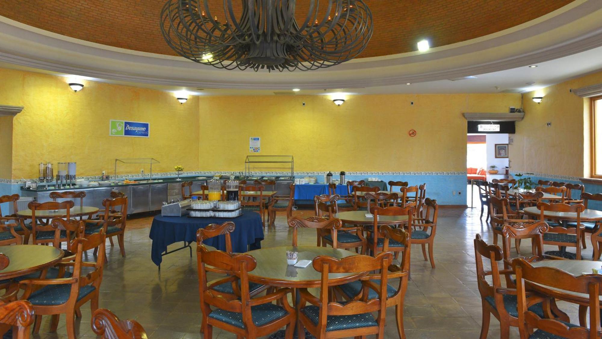 Holiday Inn Express Morelia By Ihg Bagian luar foto