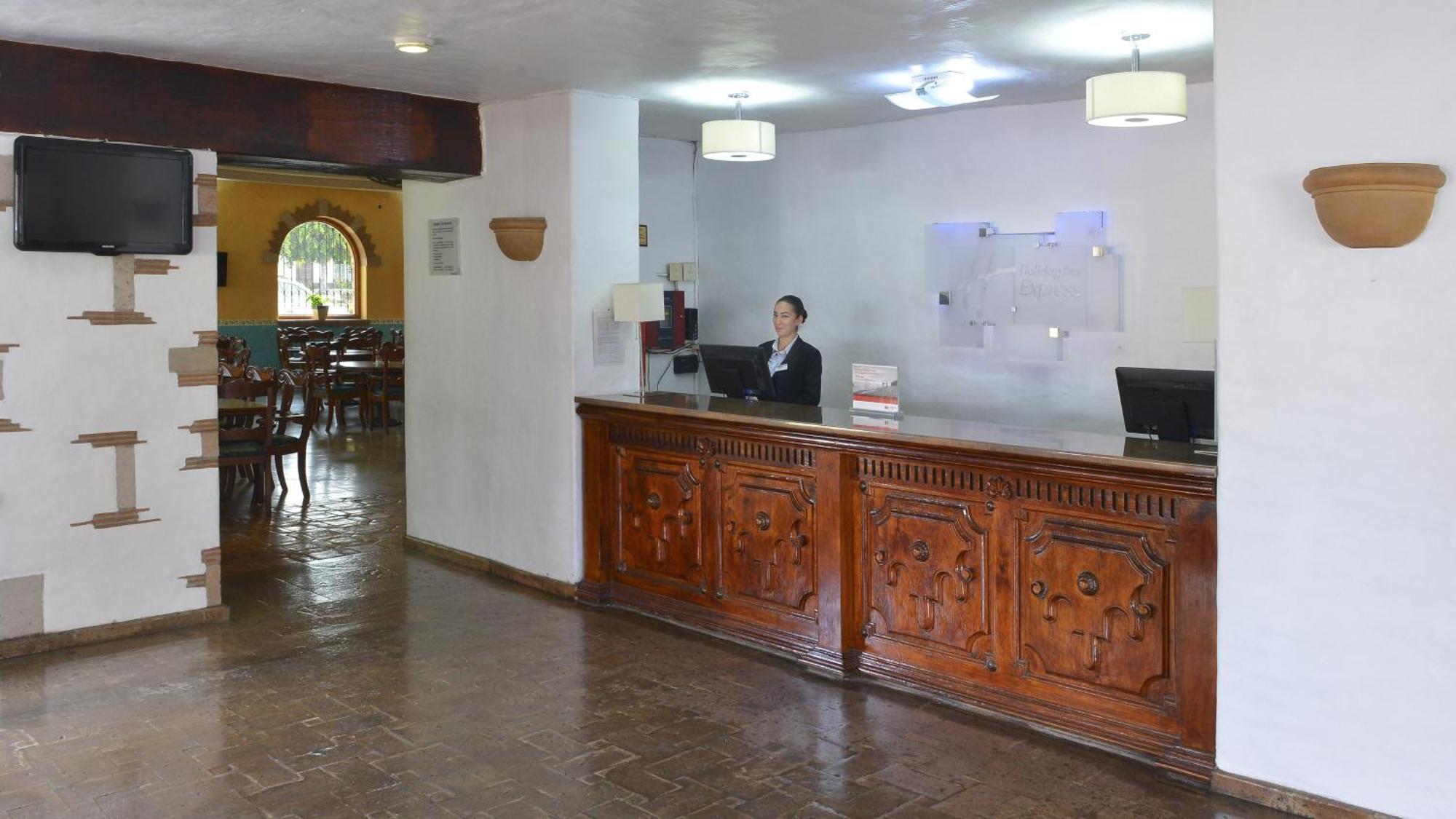 Holiday Inn Express Morelia By Ihg Bagian luar foto