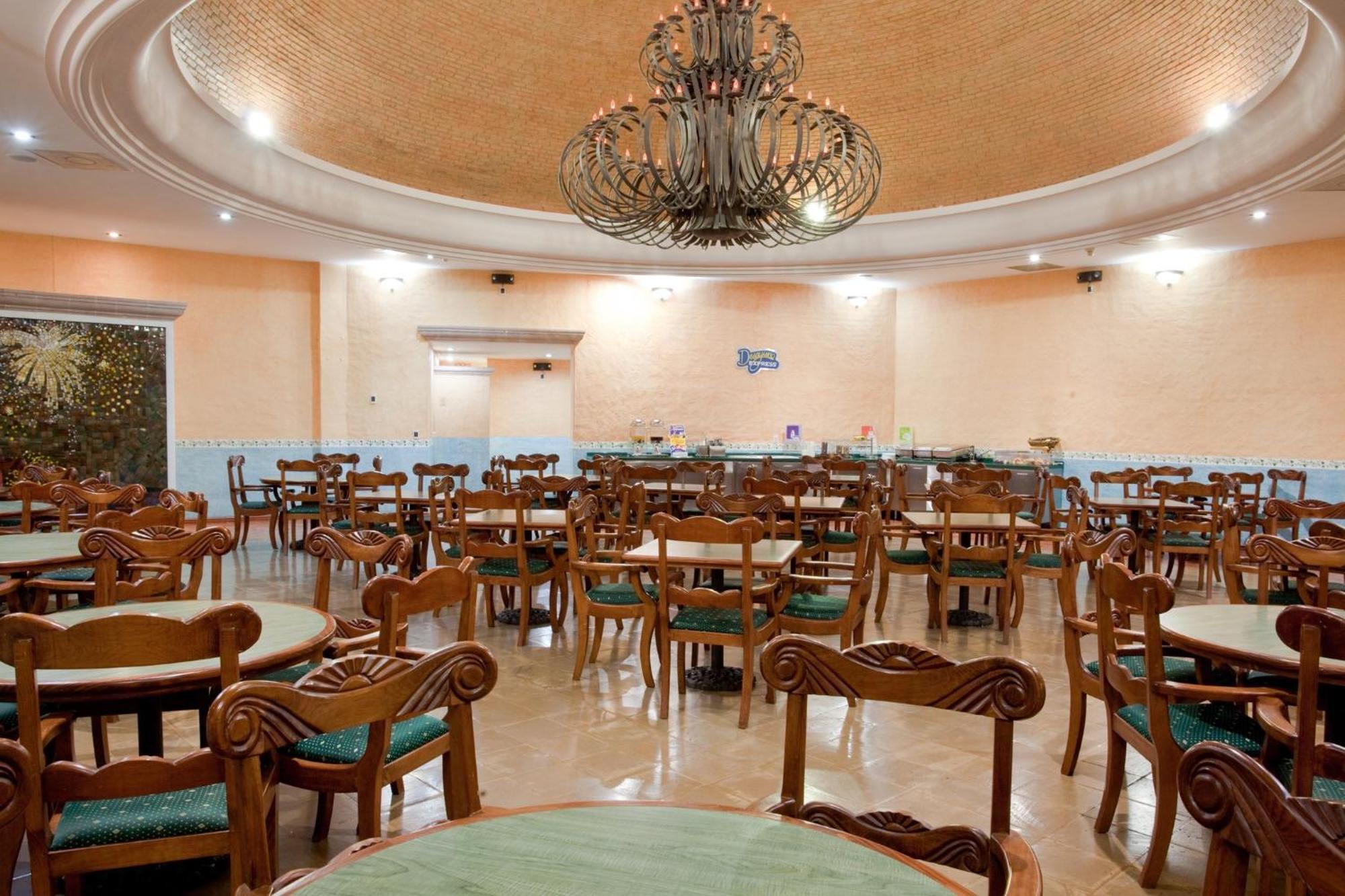 Holiday Inn Express Morelia By Ihg Bagian luar foto