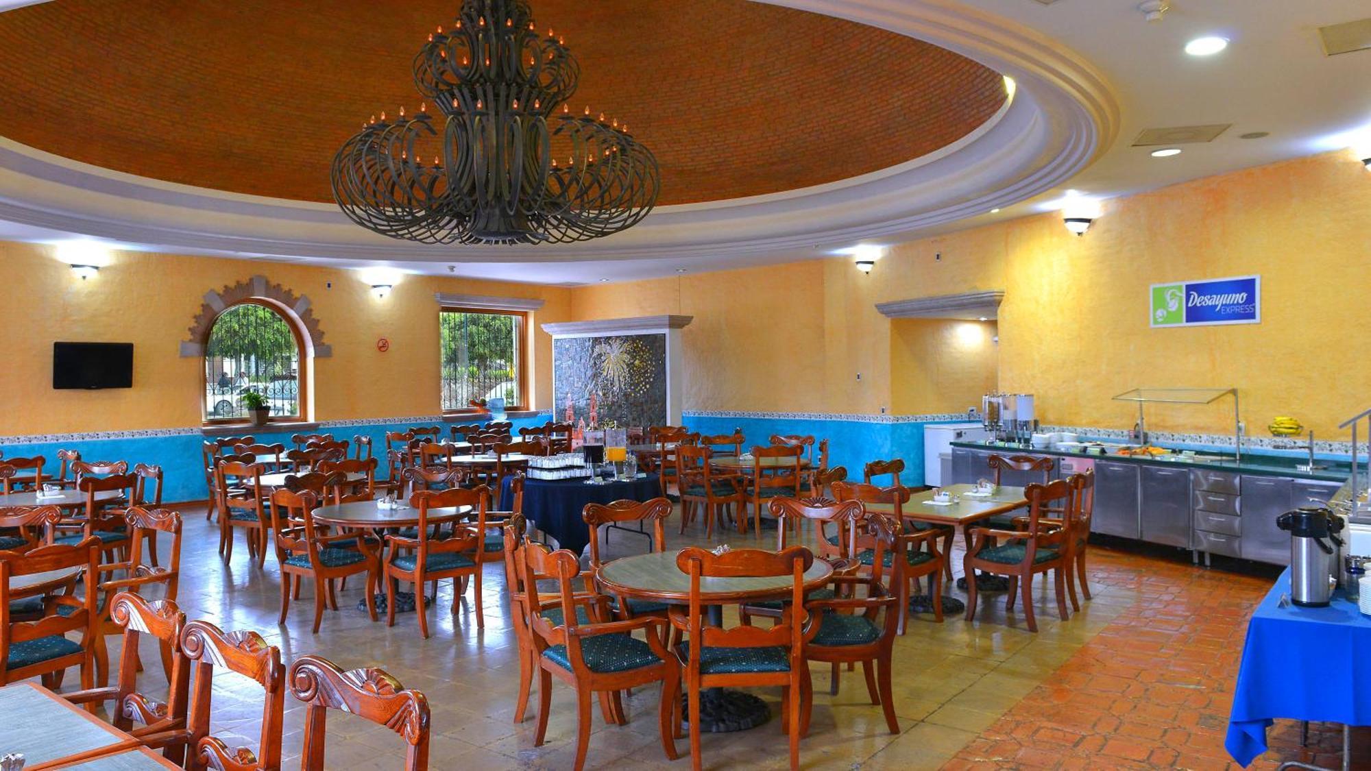 Holiday Inn Express Morelia By Ihg Bagian luar foto